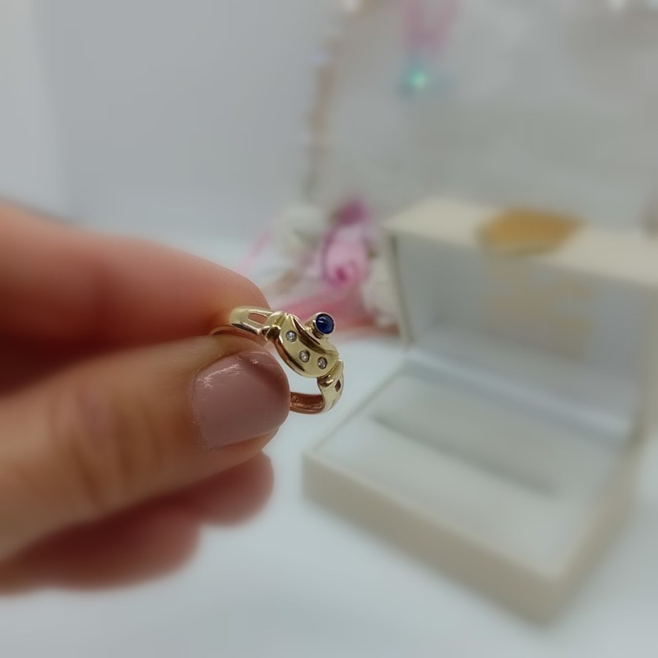 05a9df4f-2e8f-4224-8420-3a1732bd4da2