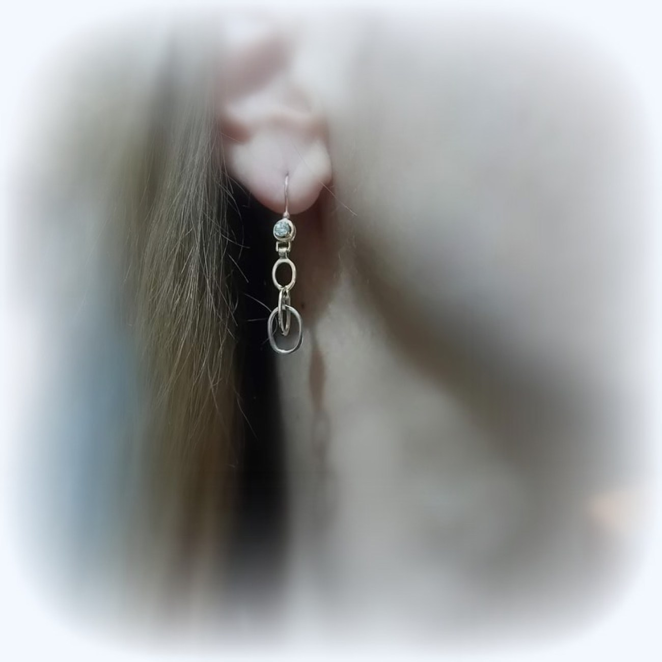 07e6e2b6-db3d-4115-a218-107f28969a05