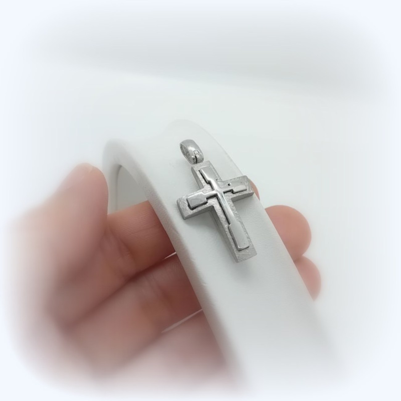 Ασημένιος μασίφ σταυρός 