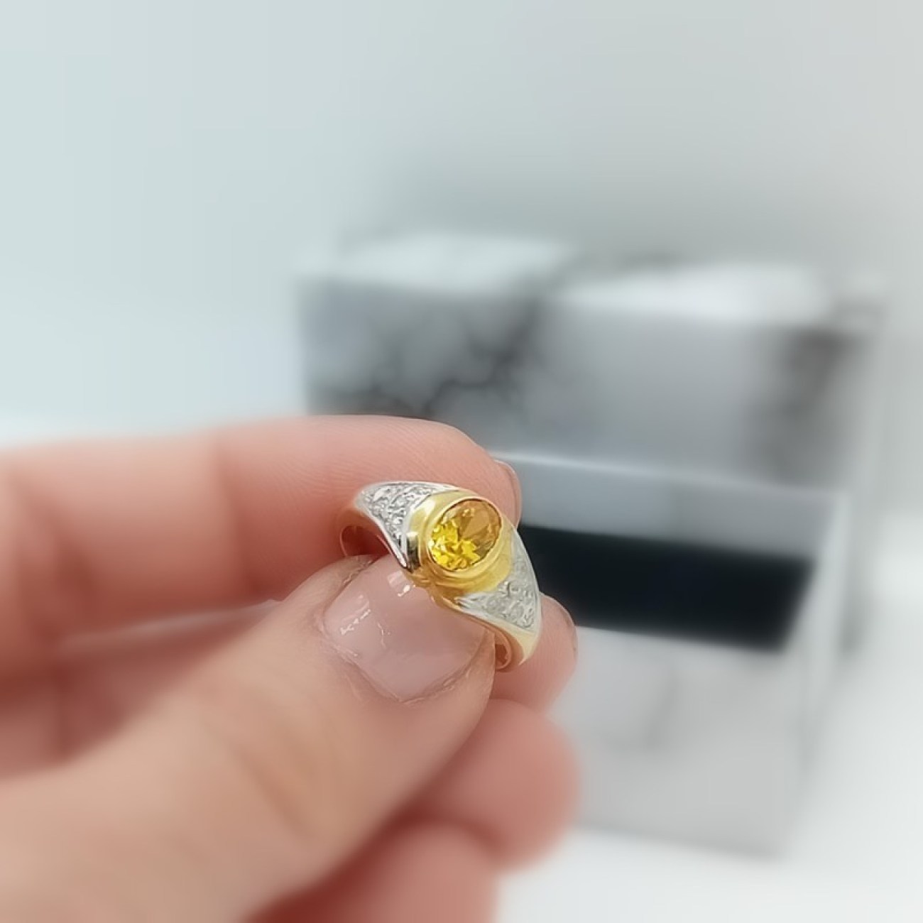 Χρυσό δαχτυλίδι Κ14 σιτρίν ζιργκόν