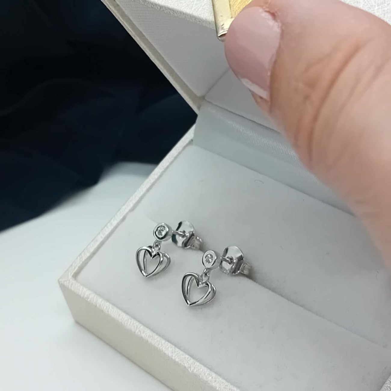 15f2aada-1d4f-4281-a261-cf307e9a2c73