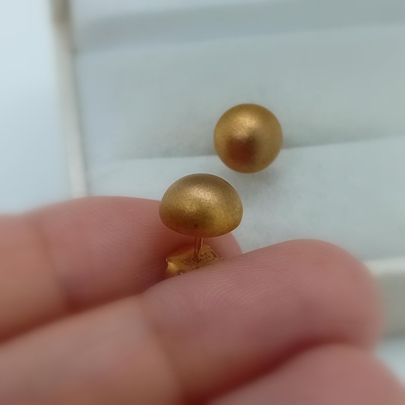 16f81733-b360-4e7a-9fb5-2cae0283b412