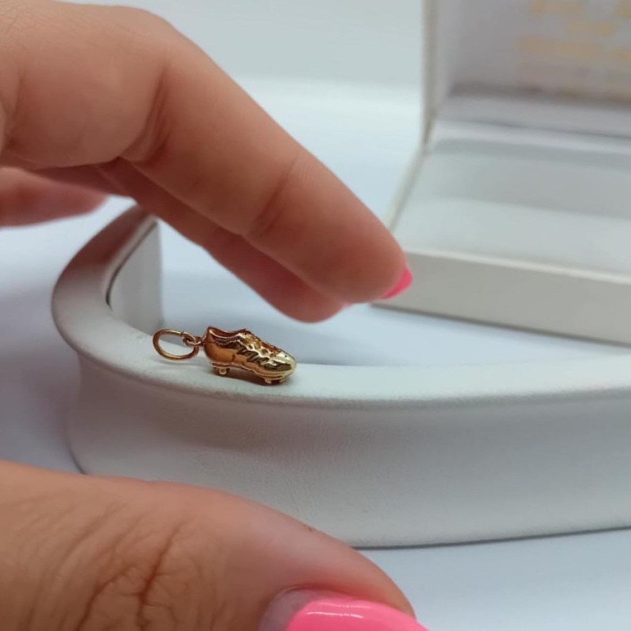 1ff3311e-8844-4033-9309-8c5d690acb0d