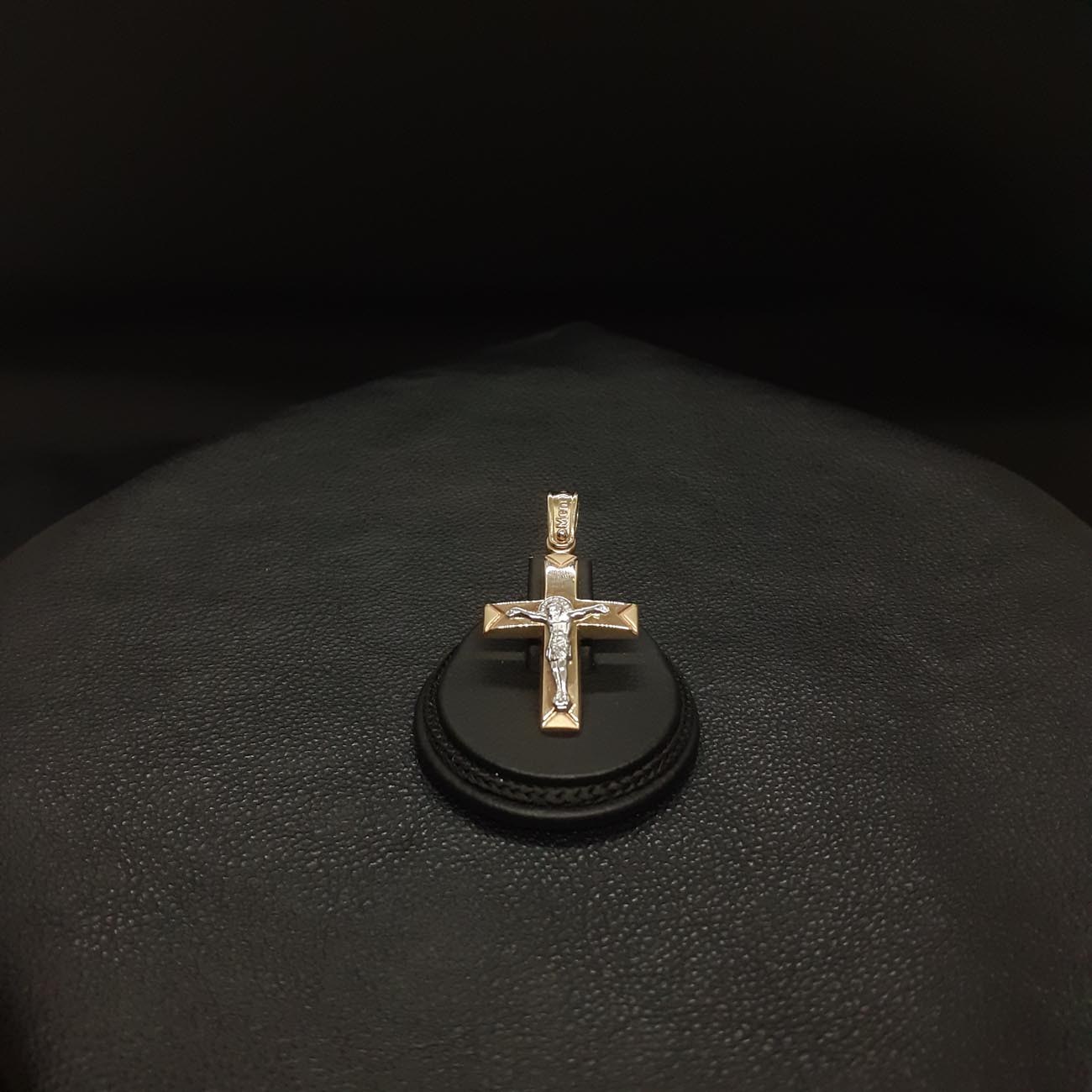 Σταυρός χρυσός,λευκόχρυσο Εσταυρωμένο