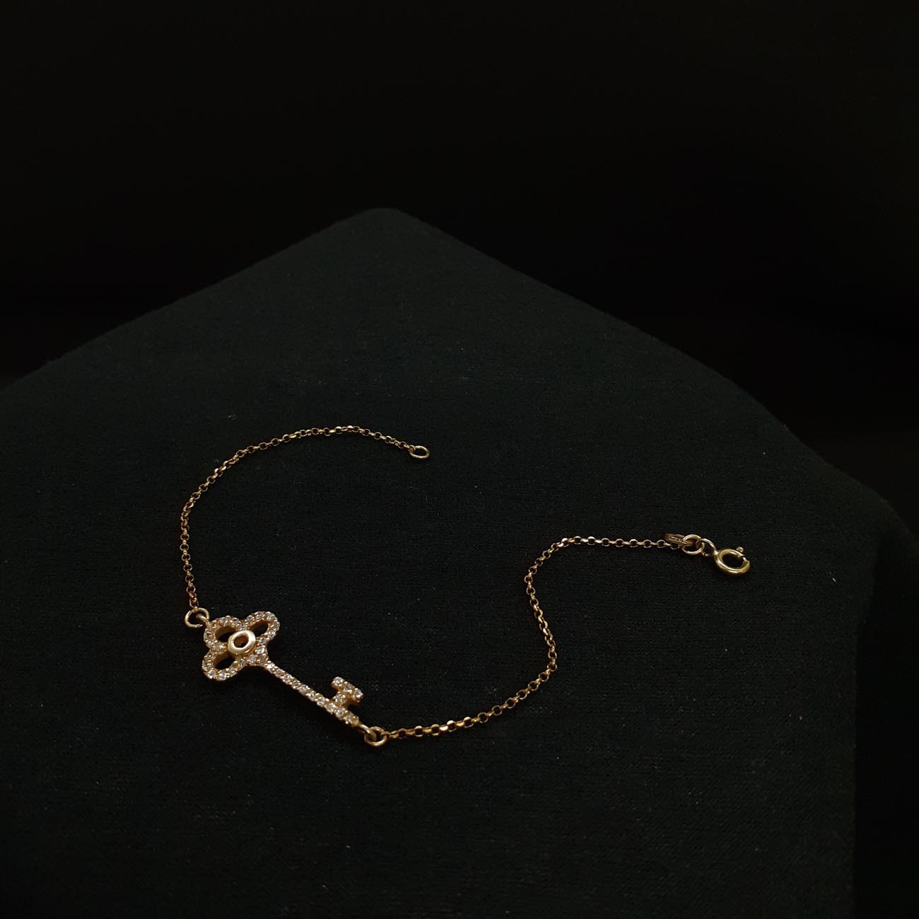 Επιχρυσωμένο ασημένιο βραχιόλι "κλειδί"