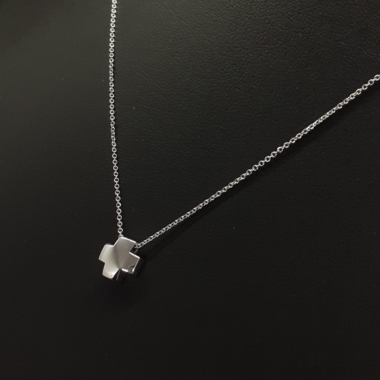 Σταυρός λευκόχρυσος Κ9 τετράγωνος μίνιμαλ