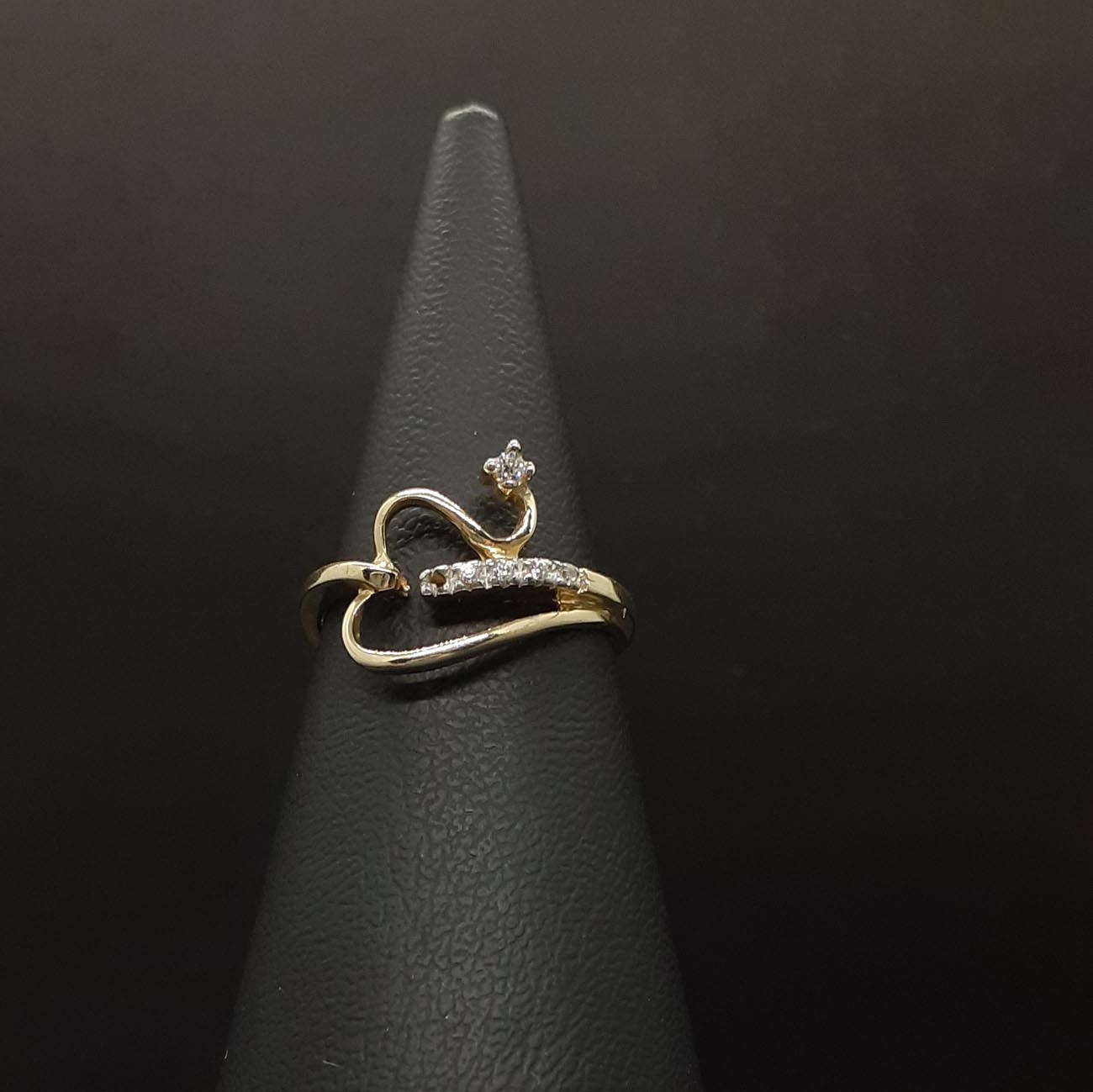 Χρυσό δαχτυλίδι ζιργκόν