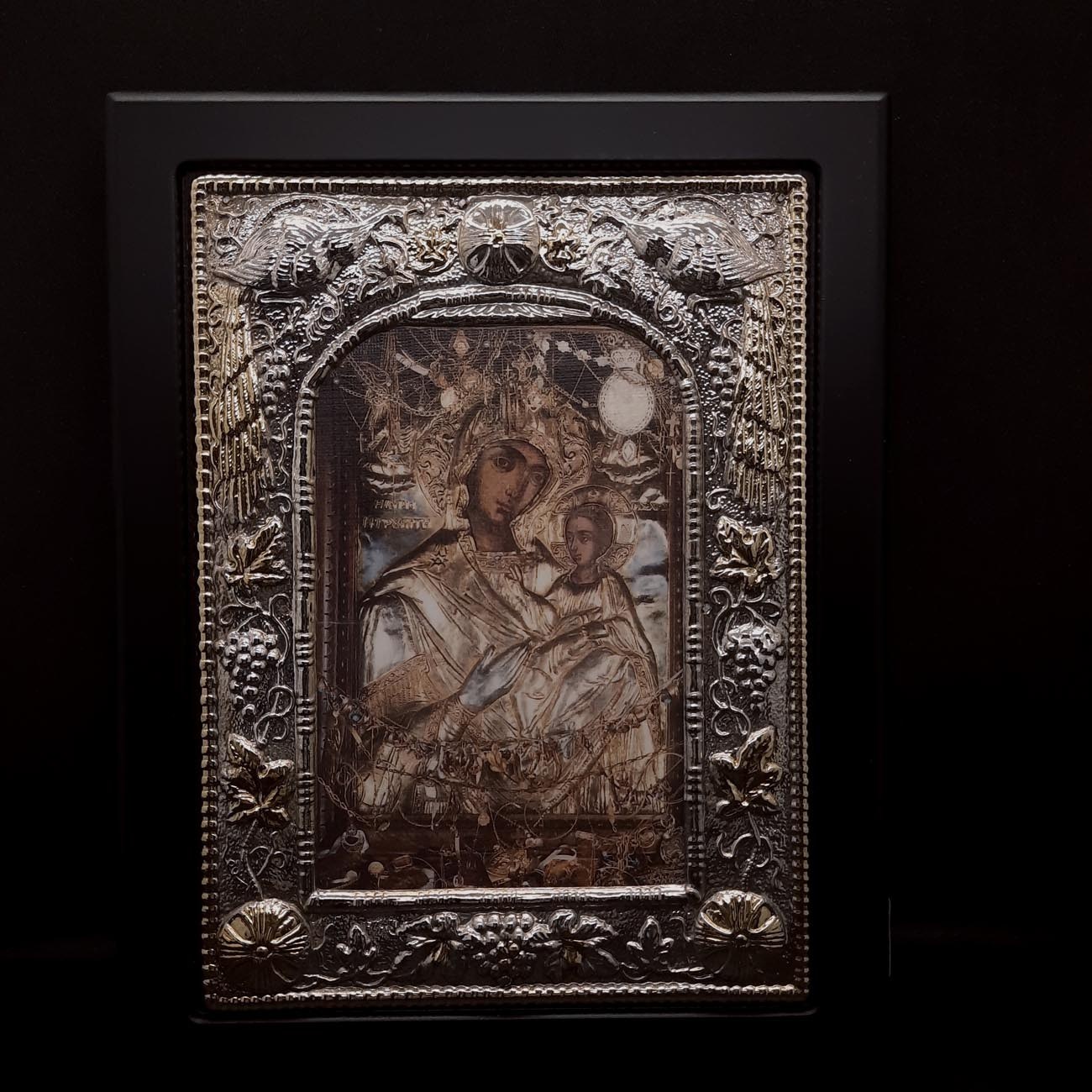 Ασημένια εικόνα επίχρυση