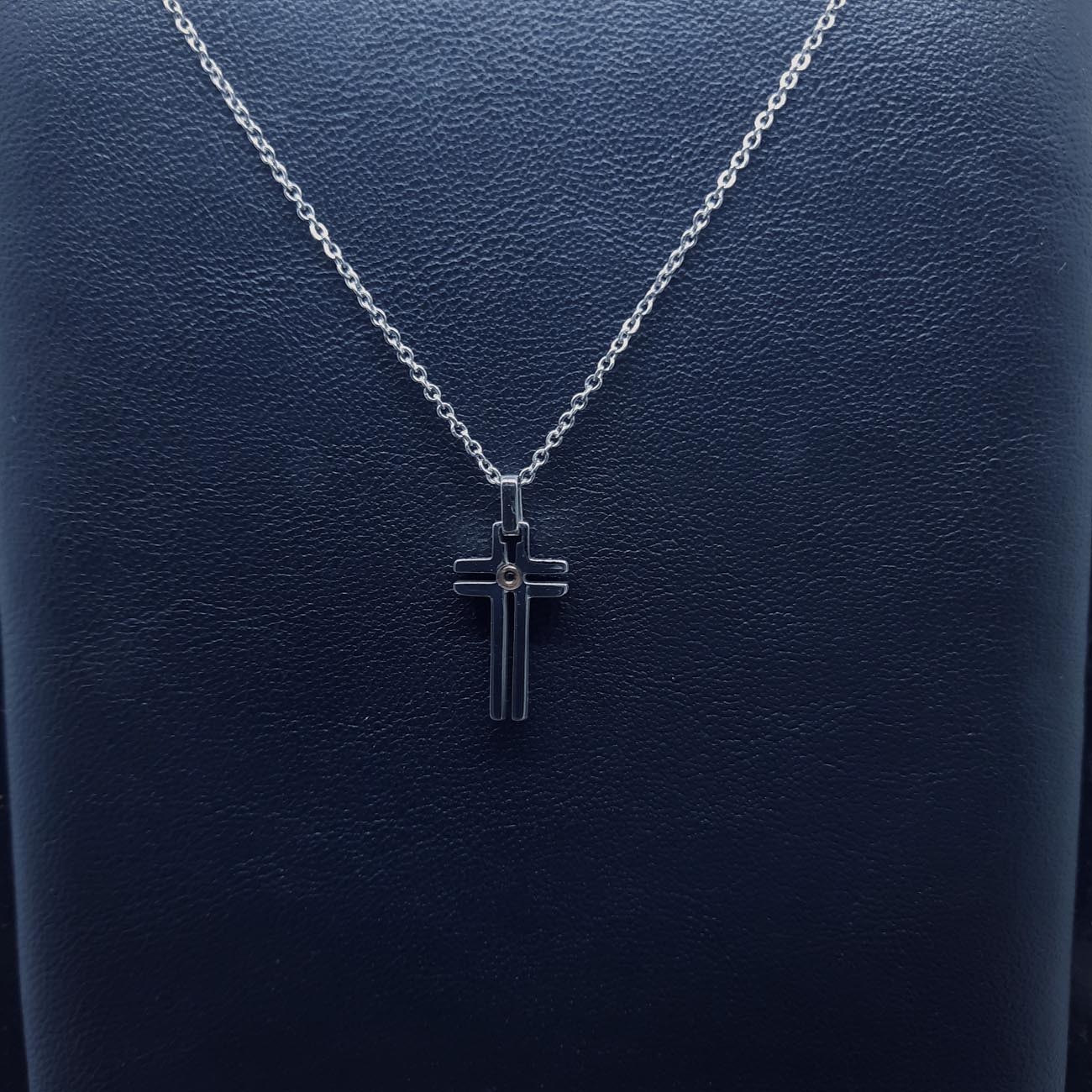 Ατσάλινος σταυρός με αλυσίδα