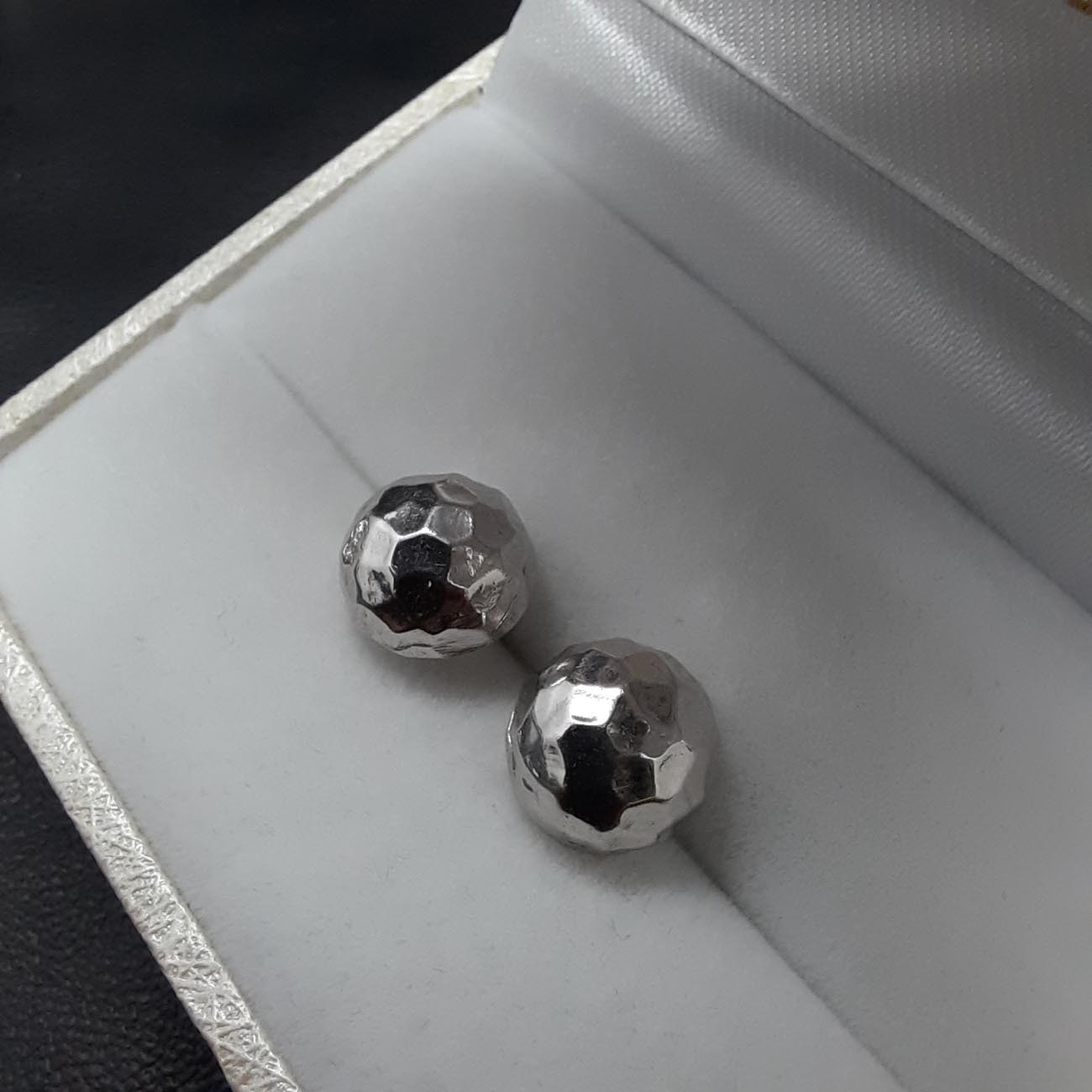 Σκουλαρίκια λευκόχρυσα Κ14