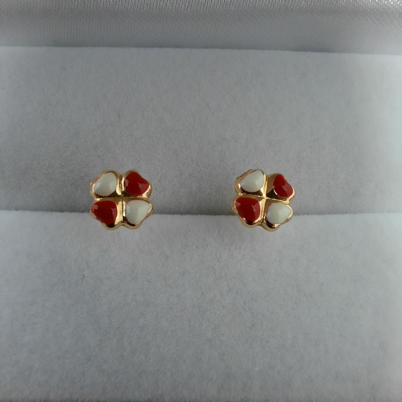 Χρυσά καρφωτά σκουλαρίκια παιδικά Κ14 τριφύλλι από καρδιές