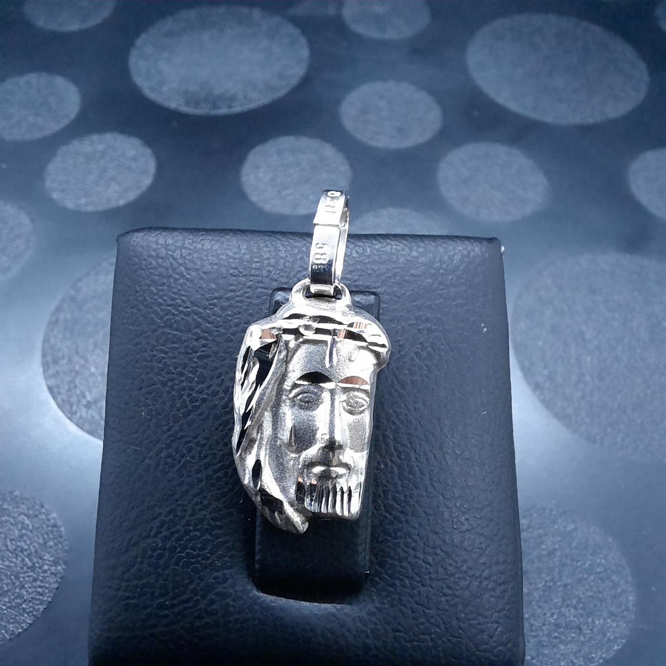 Λευκόχρυσο φυλαχτό Ιησούς 