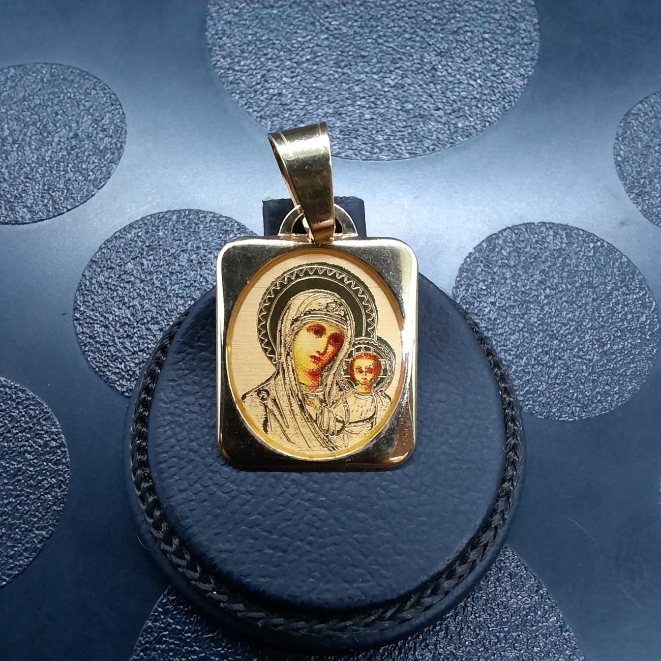 Χρυσό φυλαχτό Παναγίτσα Χριστούλης