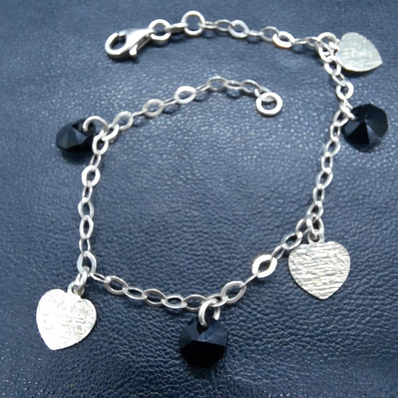 Ασημένιο βραχιόλι καρδιές 