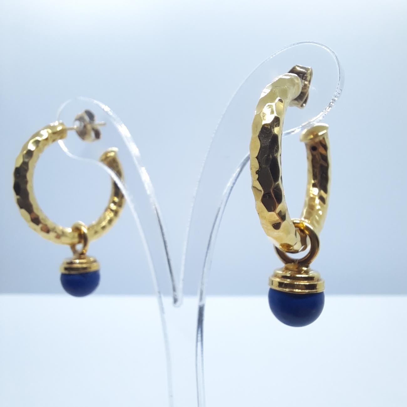 Χρυσοί σφυρήλατοι κρίκοι Κ14 λάπις λάζουλι