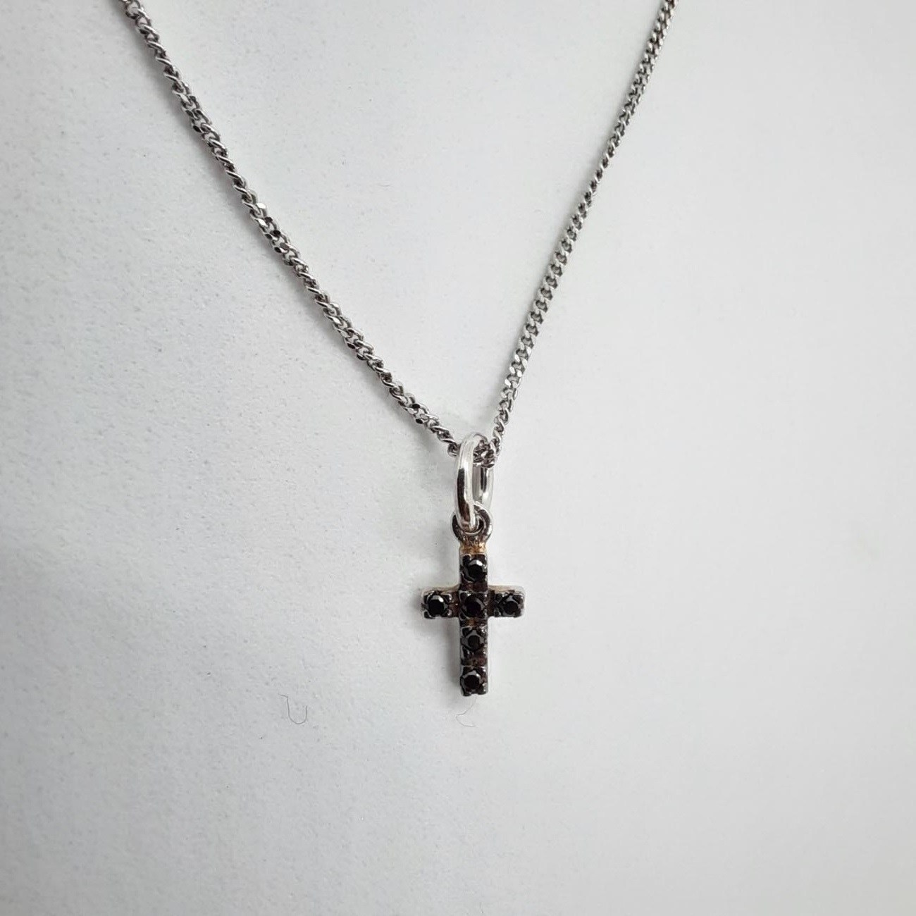 Ασημένιο κολιέ σταυρός