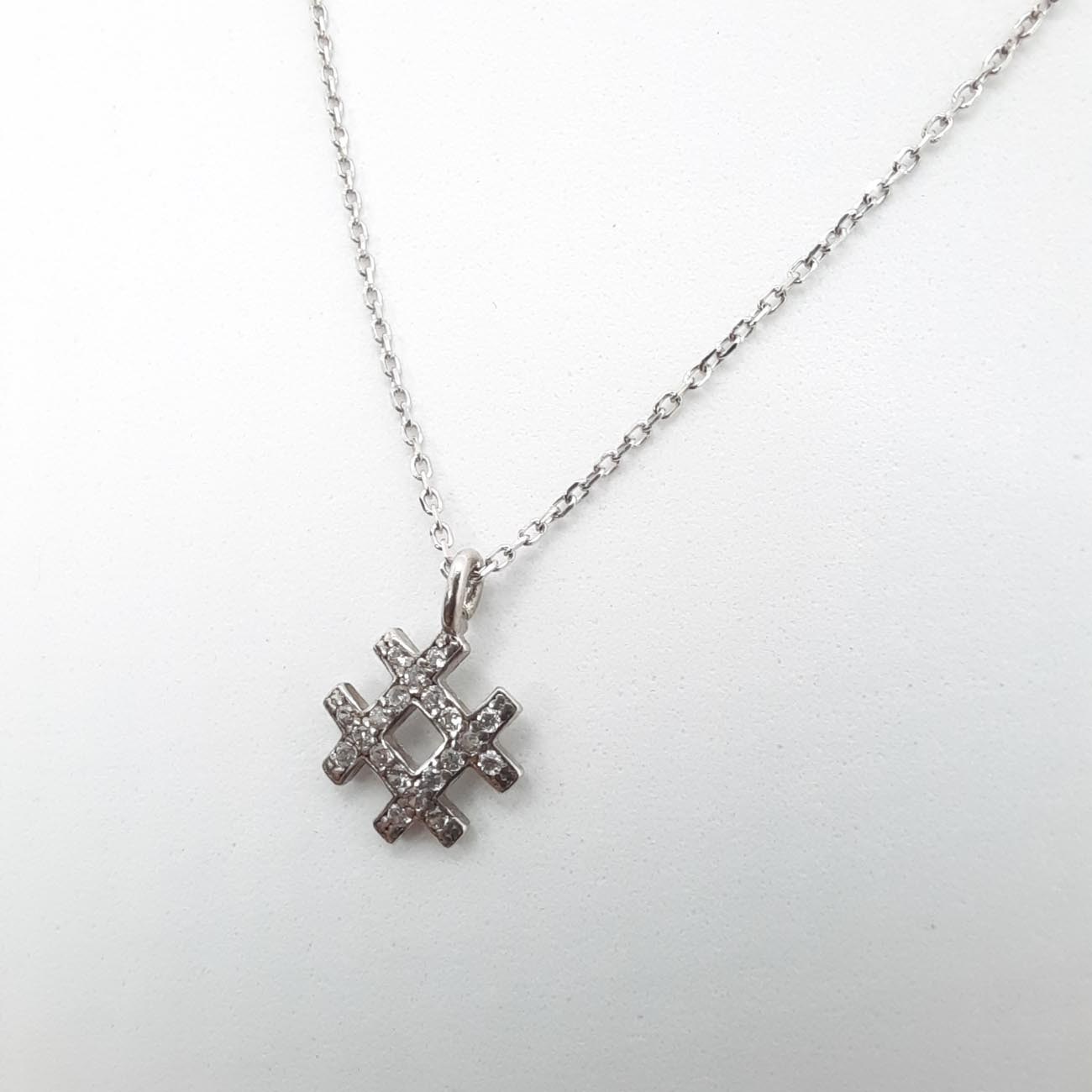 Ασημένιο κολιέ hashtag