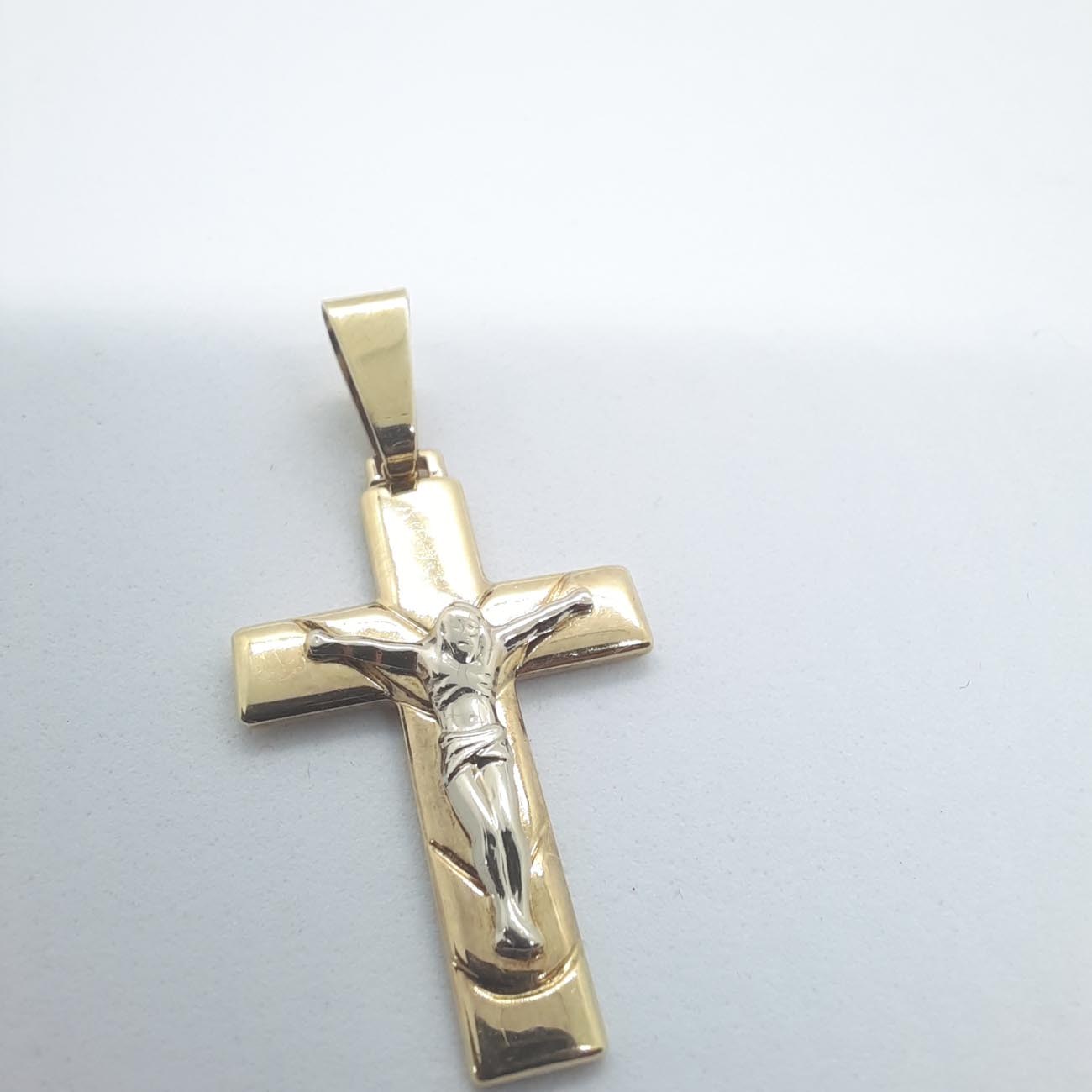 Χρυσός σταυρός Κ14 