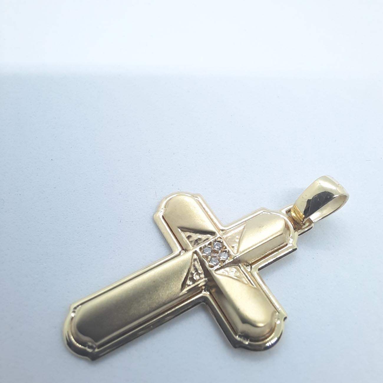 Χρυσός σταυρός με ζιρκόν Κ14 