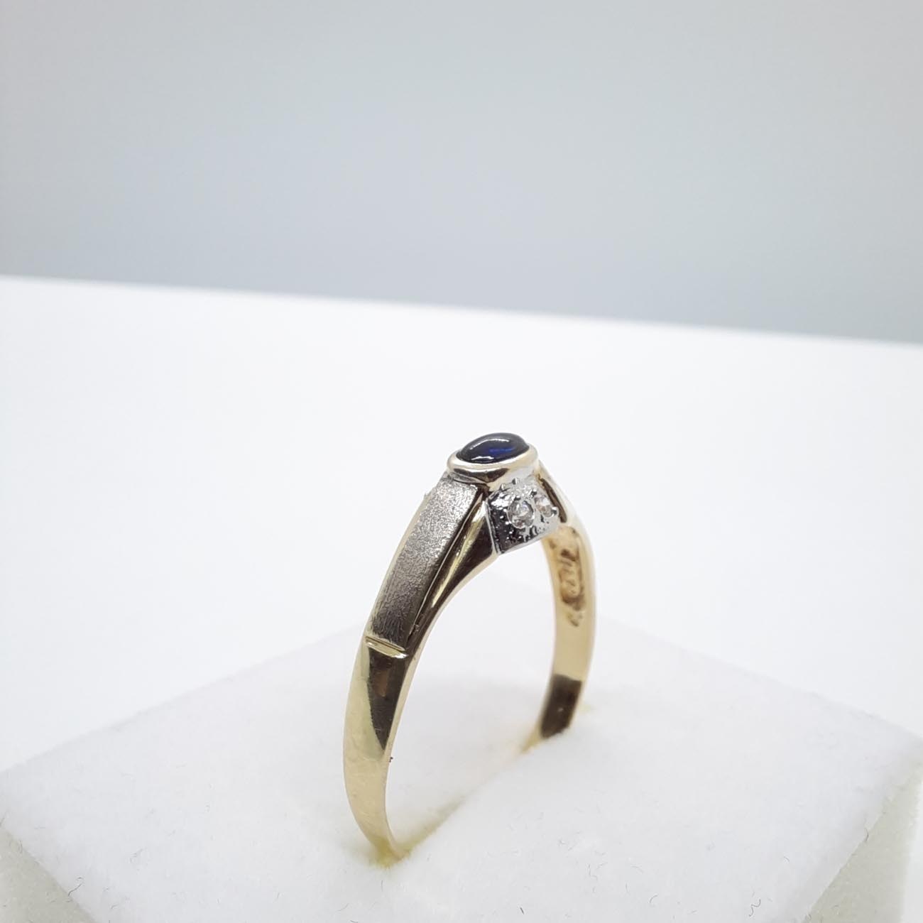 Κομψό μονόπετρο χρυσό Κ14 με ζαφείρι