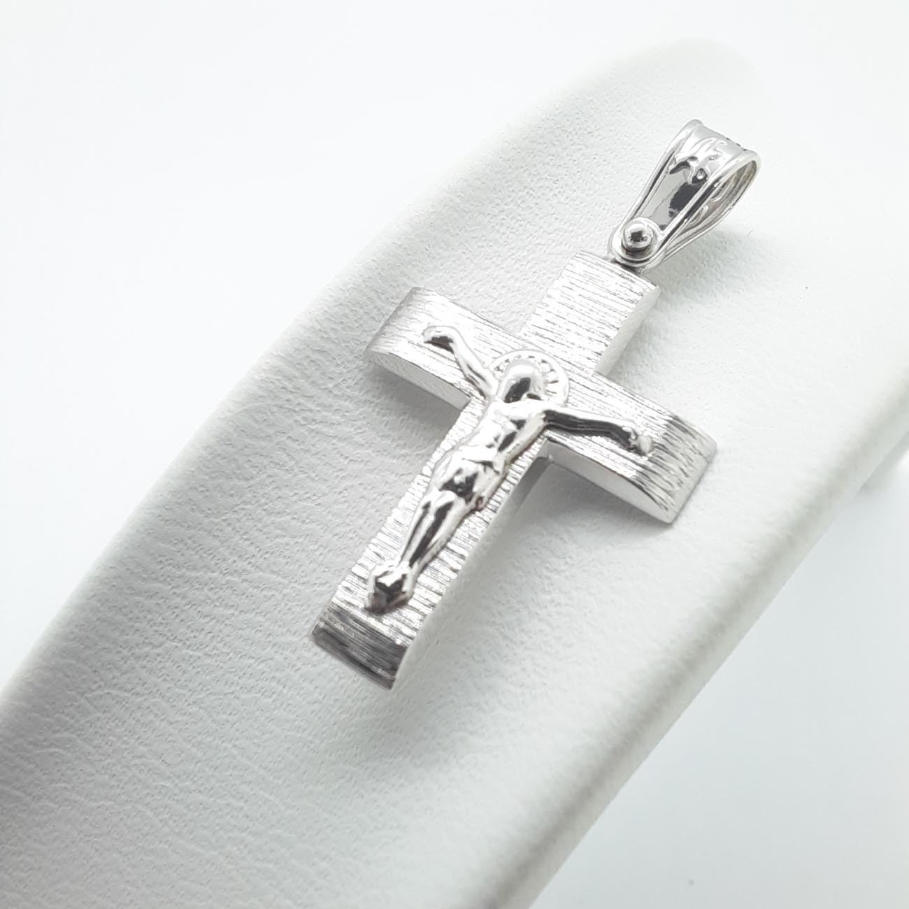 Σταυρός λευκόχρυσος Κ14 Εσταυρωμένος