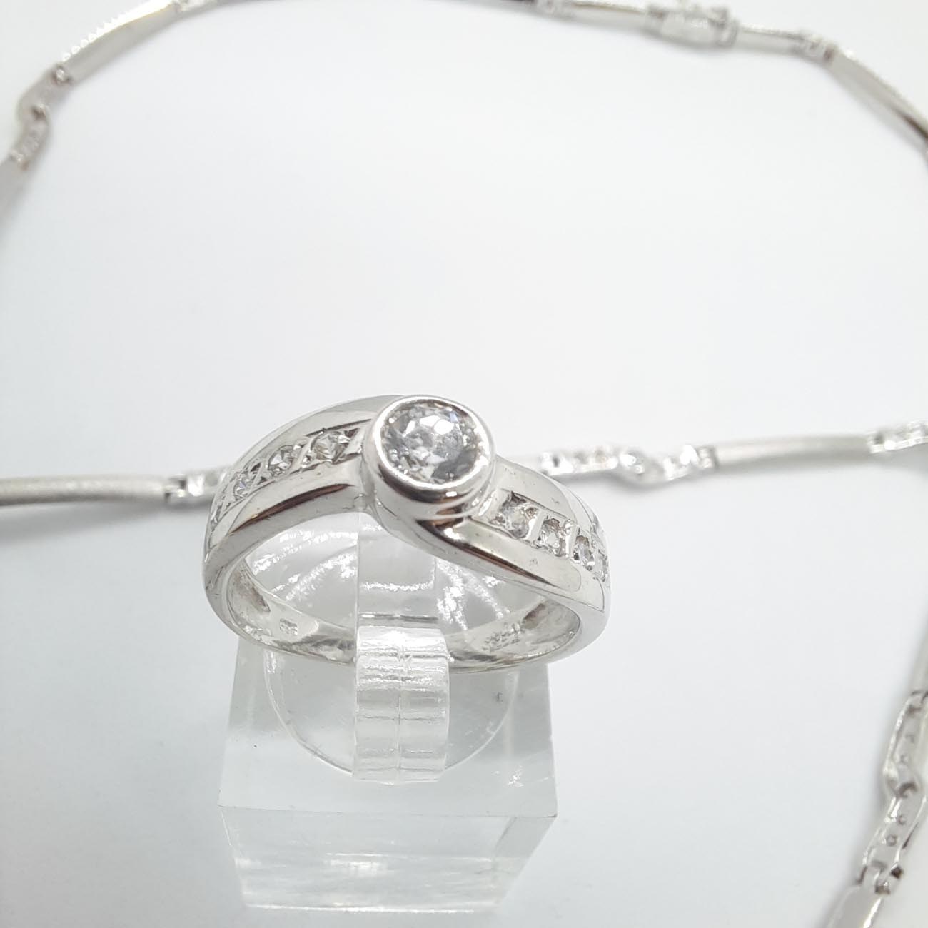 Σετ νύφης λευκόχρυσο μίνιμαλ μοντέρνο