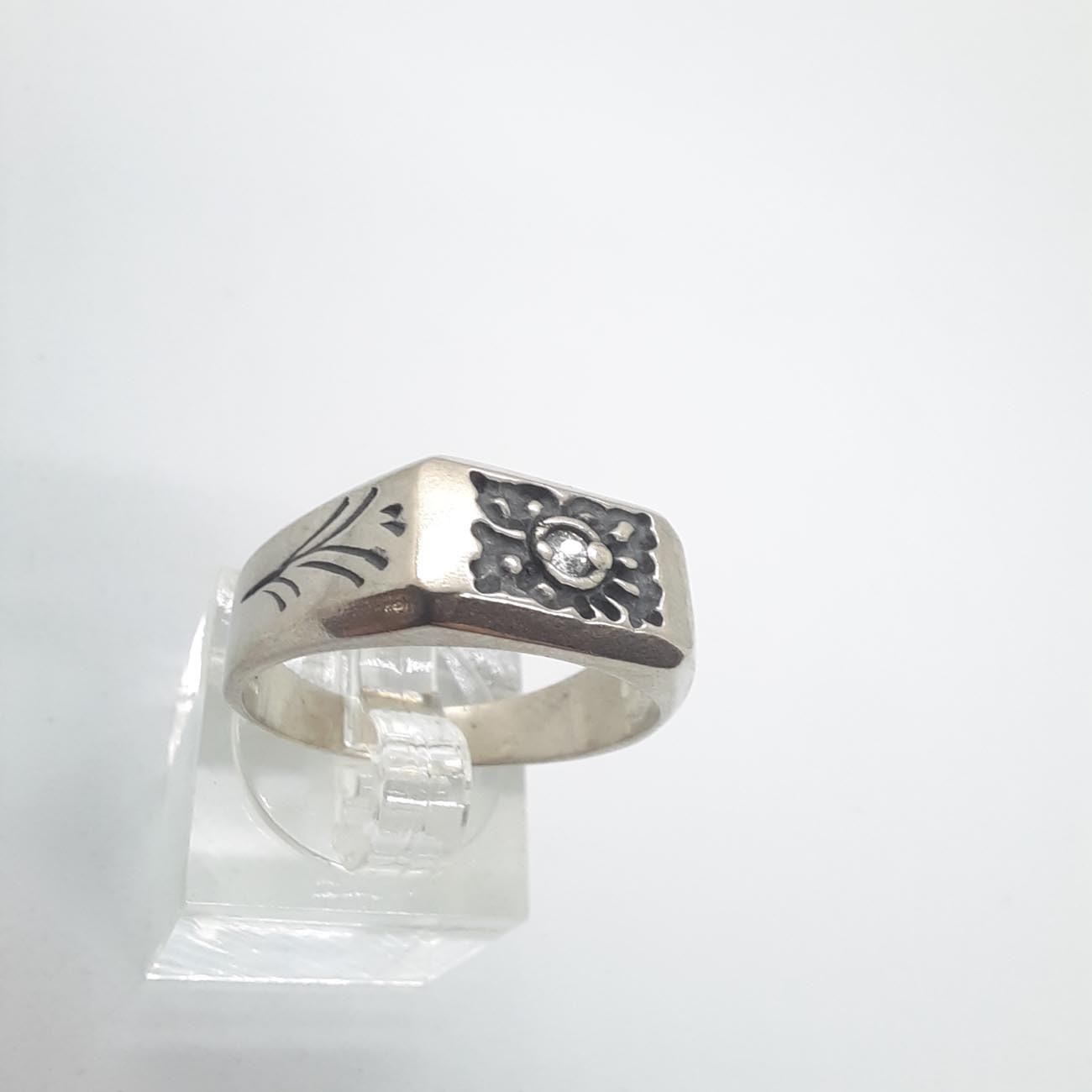 Ασημένιο δαχτυλίδι