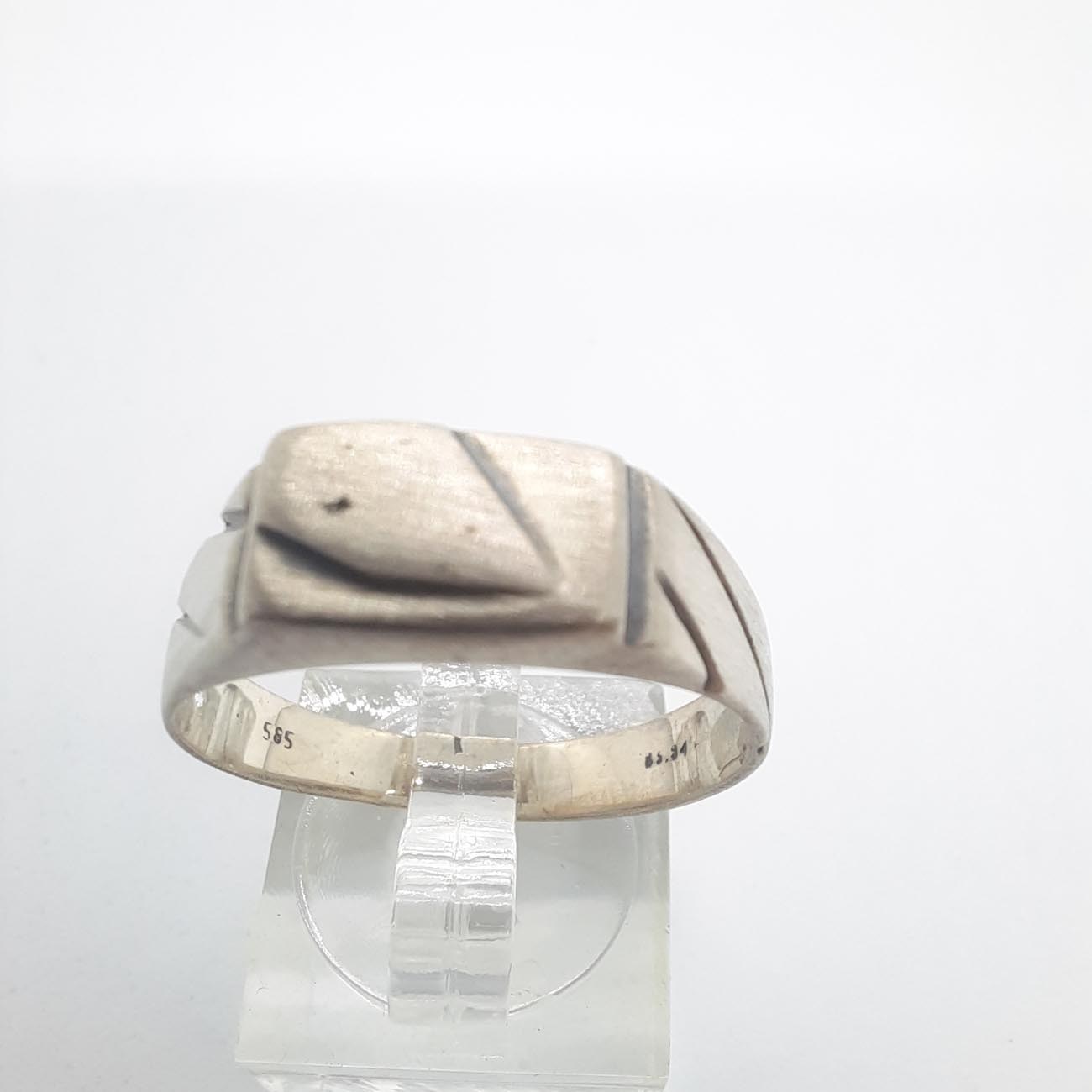 Ασημένιο δαχτυλίδι