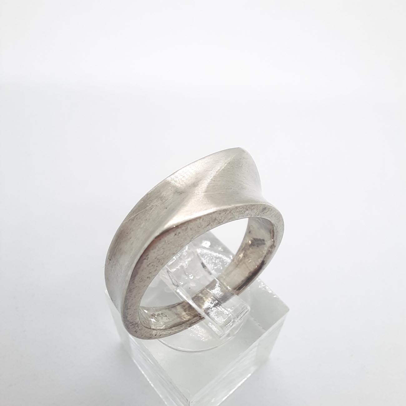 Ασημένιο δαχτυλίδι