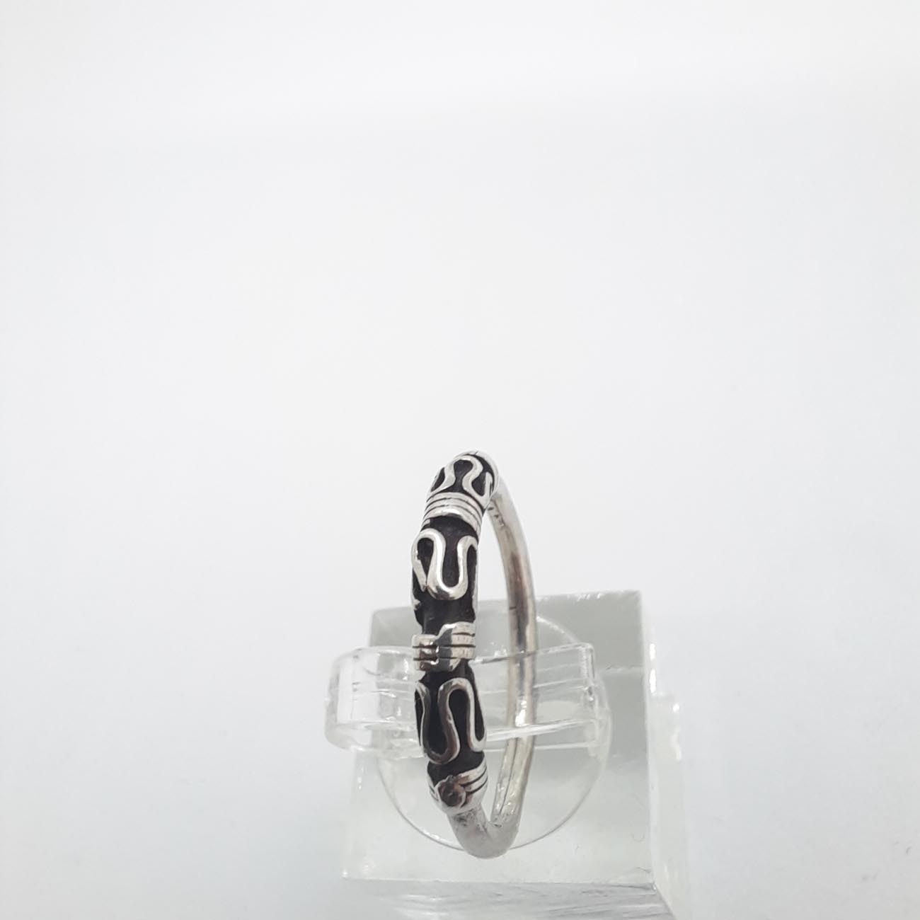 Ασημένιο δαχτυλίδι