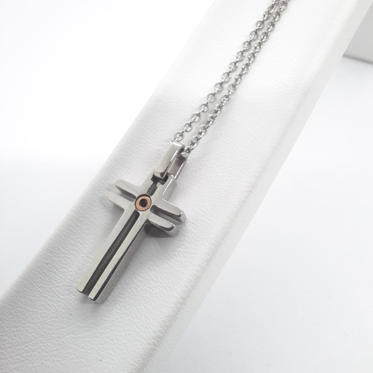 Ατσάλινος σταυρός με αλυσίδα