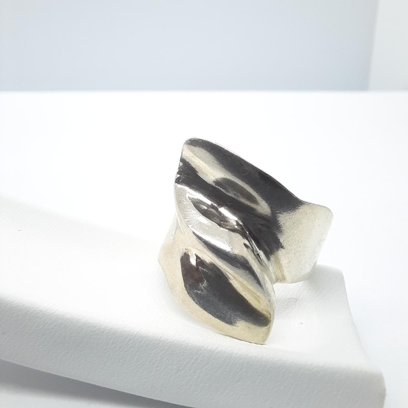 Ασημένιο δαχτυλίδι