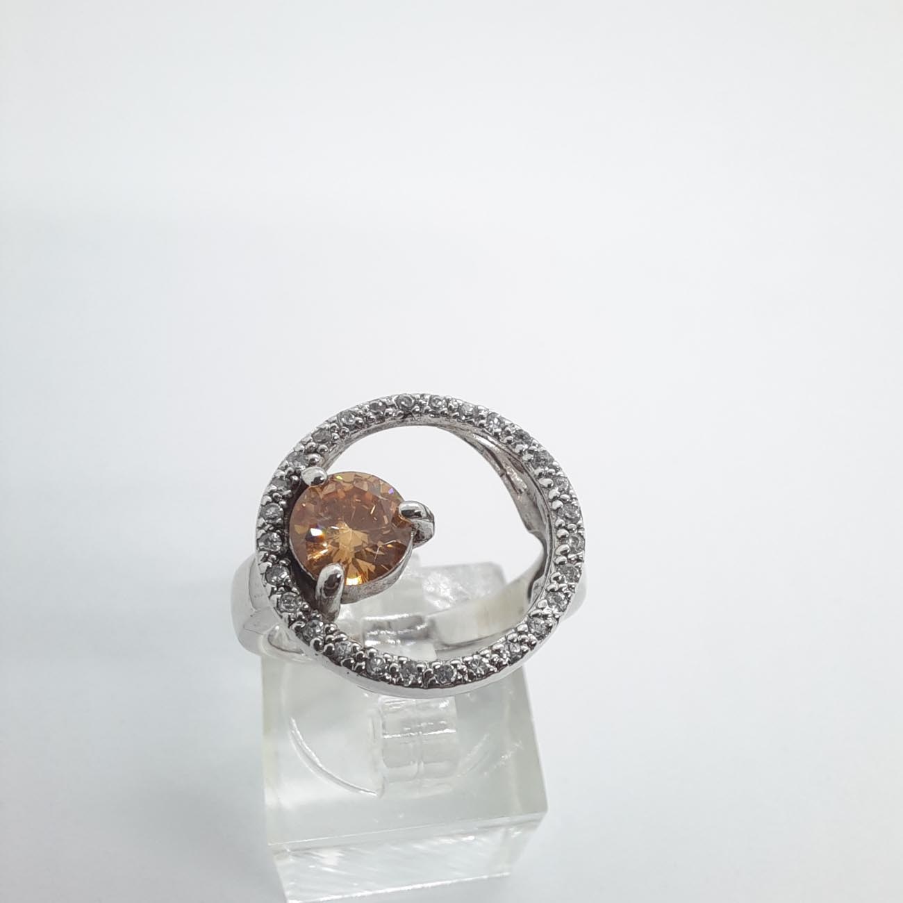 Ασημένιο δαχτυλίδι ζιργκόν