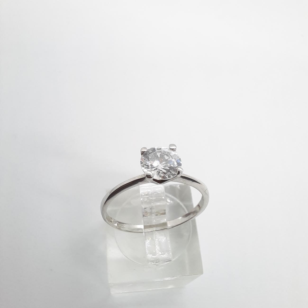 Ασημένιο μονόπετρο ζιργκόν