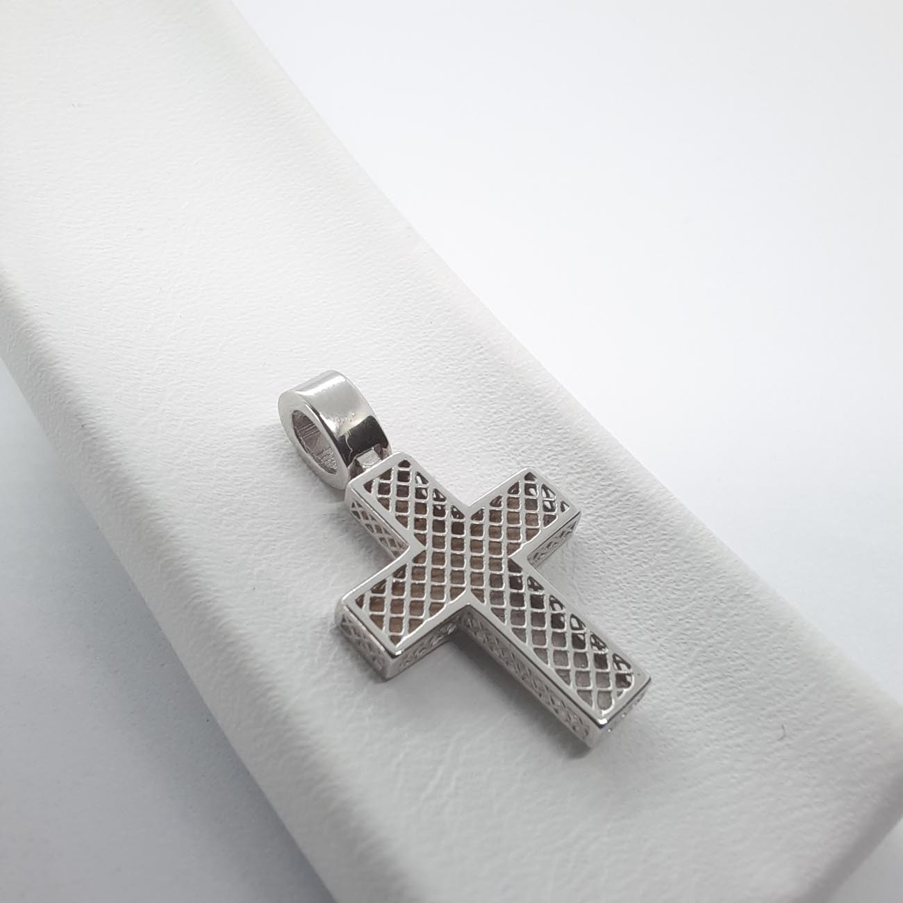 Λευκόχρυσος σταυρός Κ14