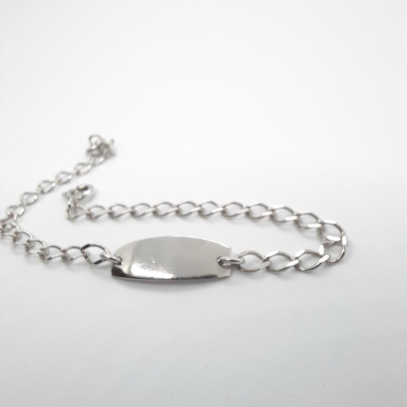 Ασημένια παιδική ταυτότητα 