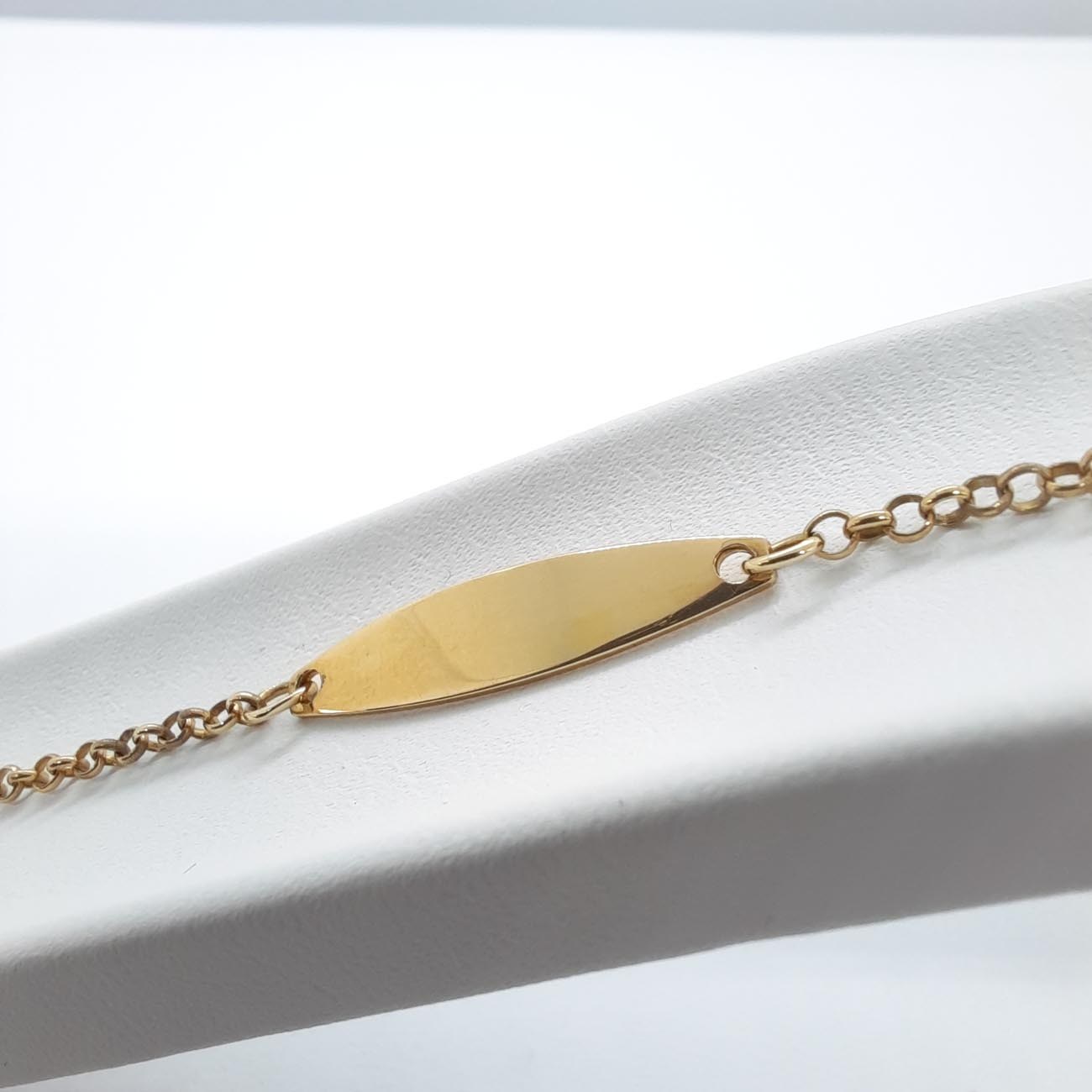 Ασημένια επιχρυσωμένη ταυτότητα