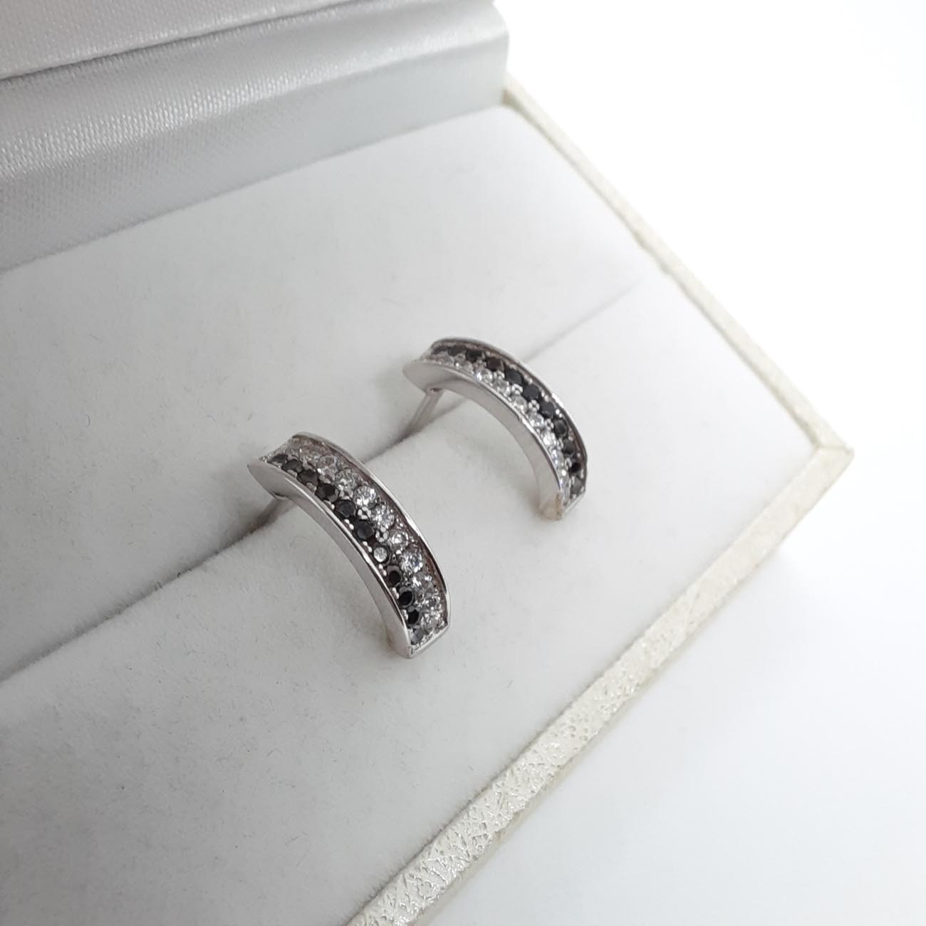 Ασημένια σκουλαρίκια 9.25 ζιργκόν