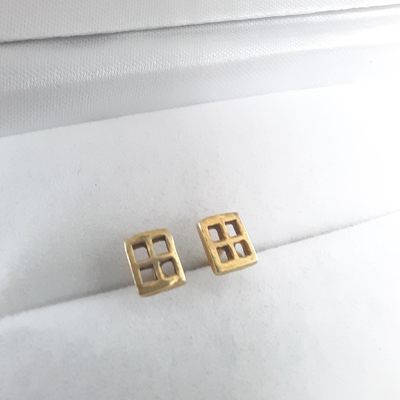 Ασημένια επιχρυσωμένα σκουλαρίκια 