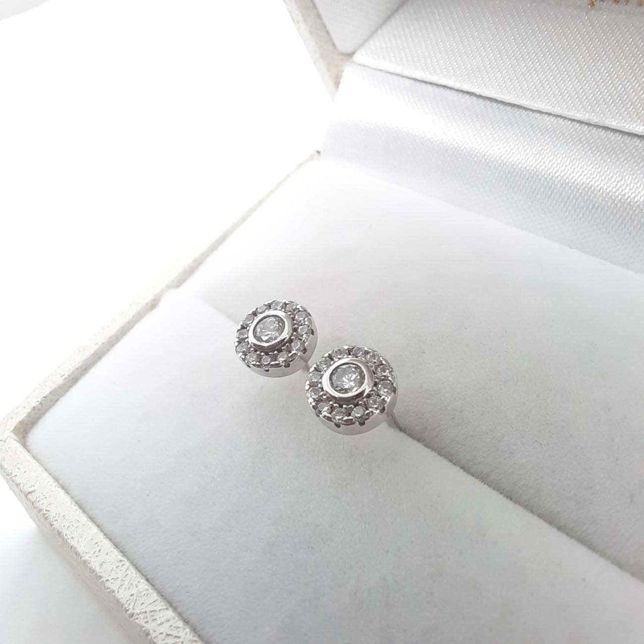 Ασημένια σκουλαρίκια 9.25 ζιργκόν