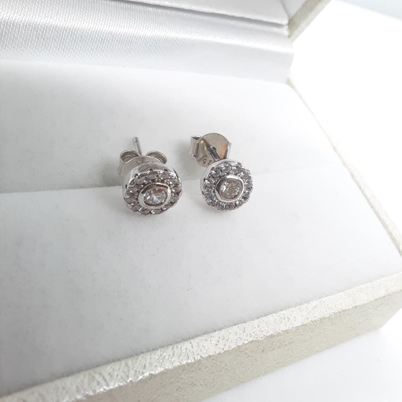 Ασημένια σκουλαρίκια 9.25 ζιργκόν