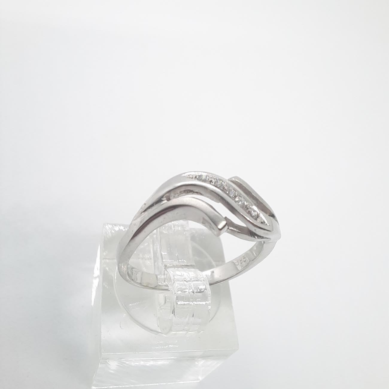 Λευκόχρυσο δαχτυλίδι Κ14