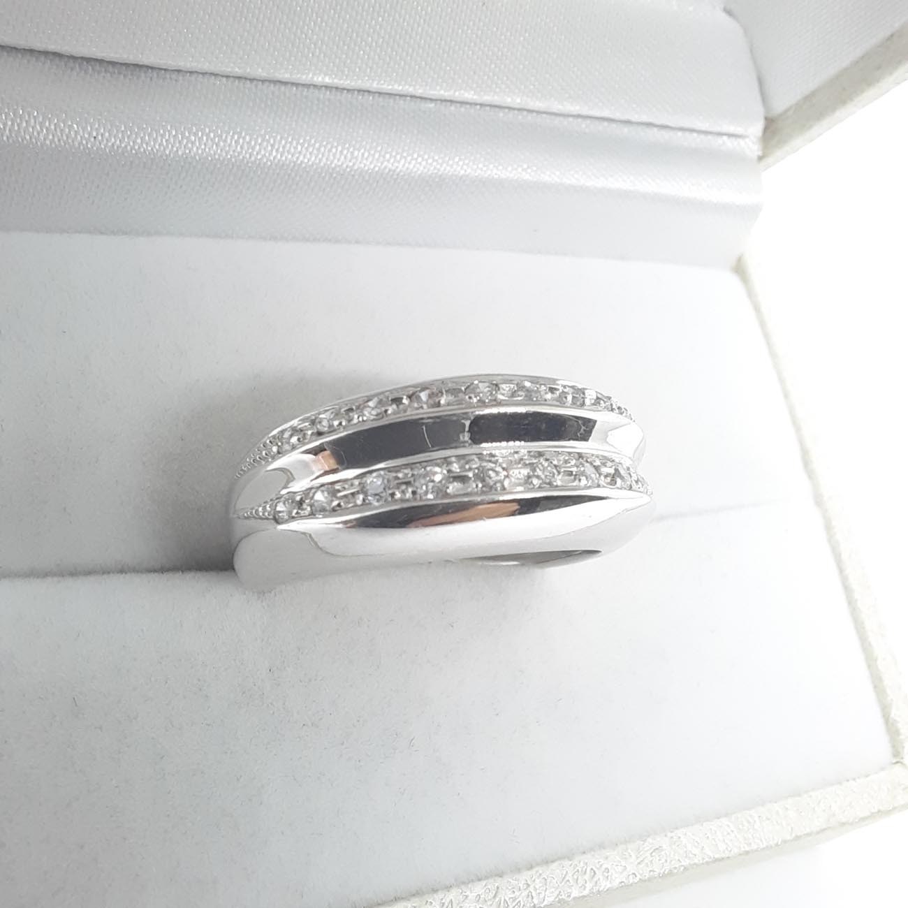 Λευκόχρυσο δαχτυλίδι Κ14