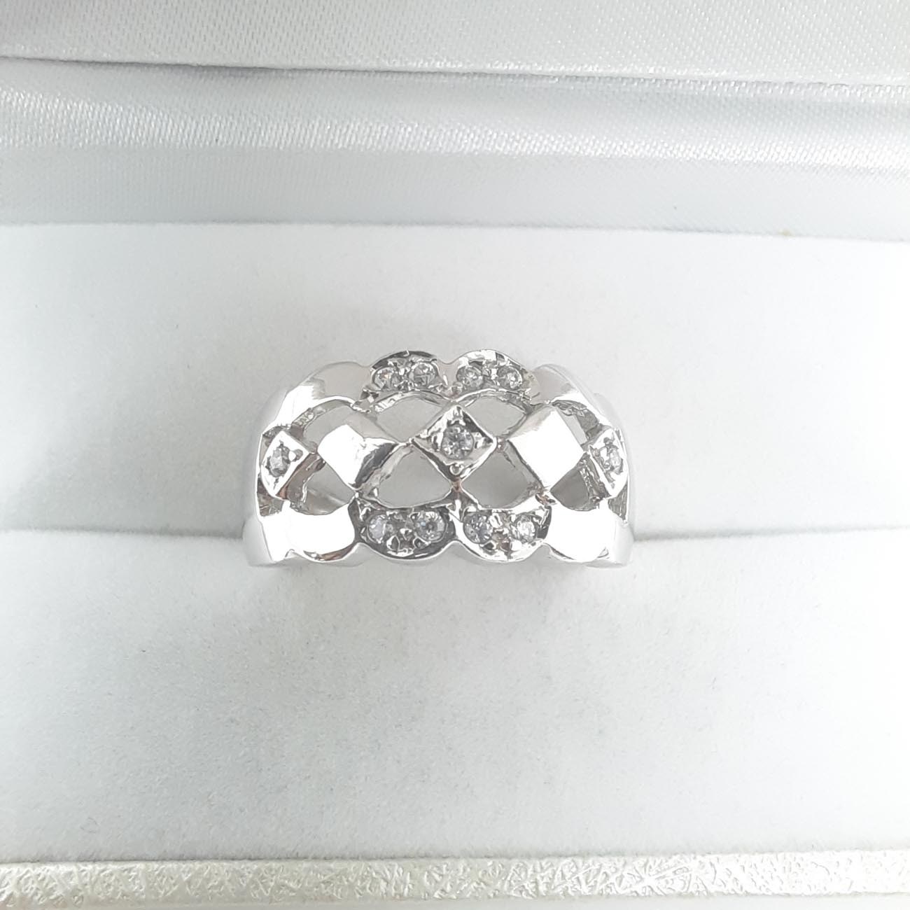 Λευκόχρυσο δαχτυλίδι Κ14