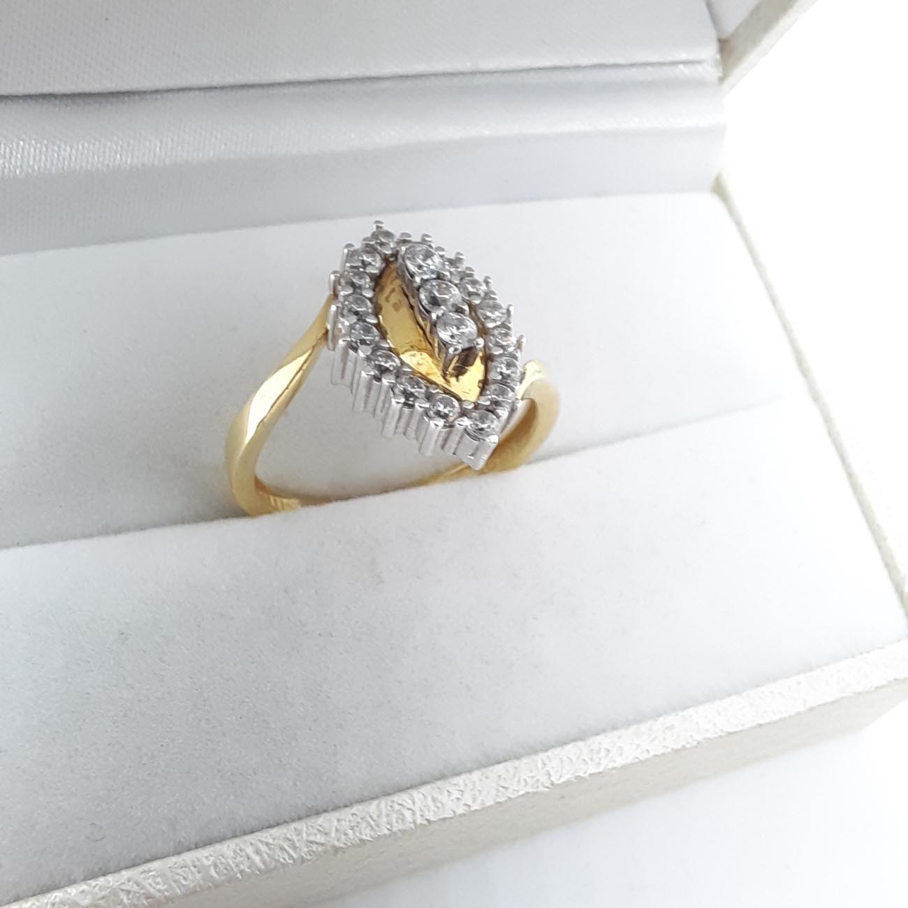 Χρυσό δαχτυλίδι οβάλ Κ14 ζιργκόν 