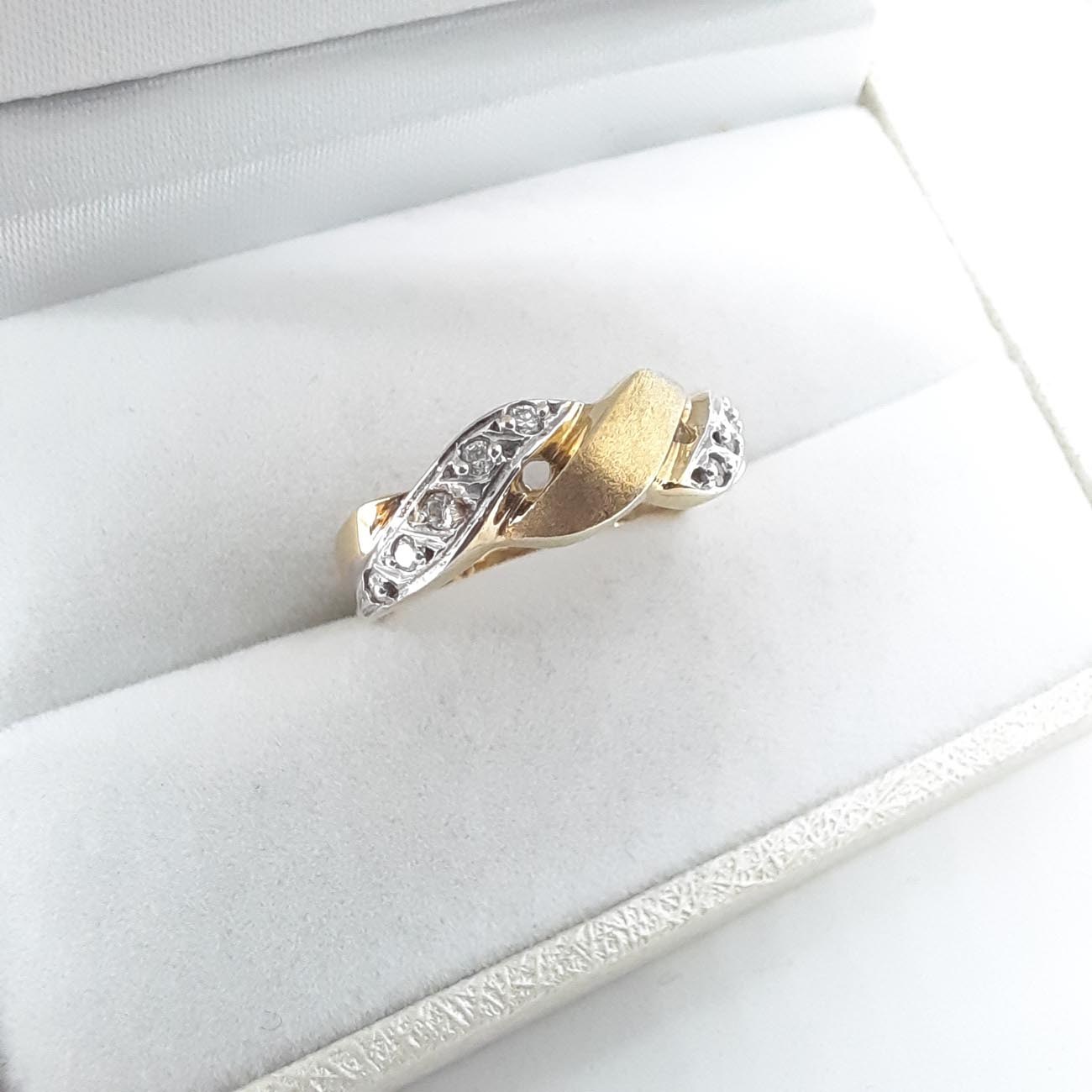 Χρυσό δαχτυλίδι ζιργκόν Κ14