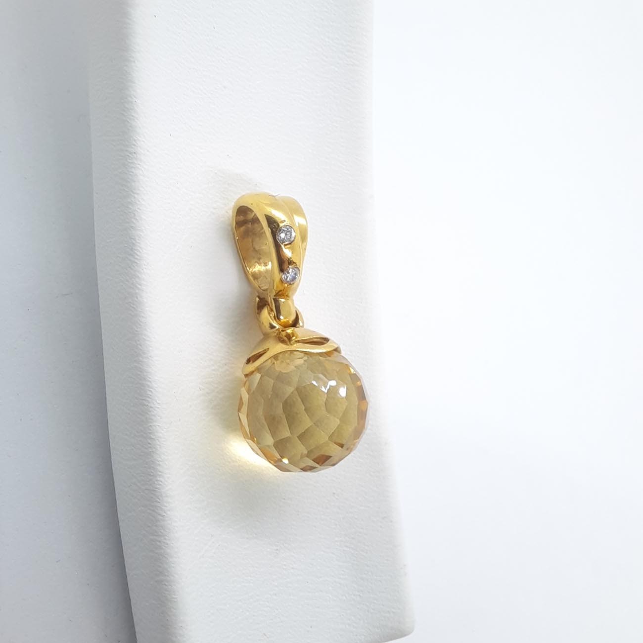 Μενταγιόν χρυσό Κ14 crystal ball