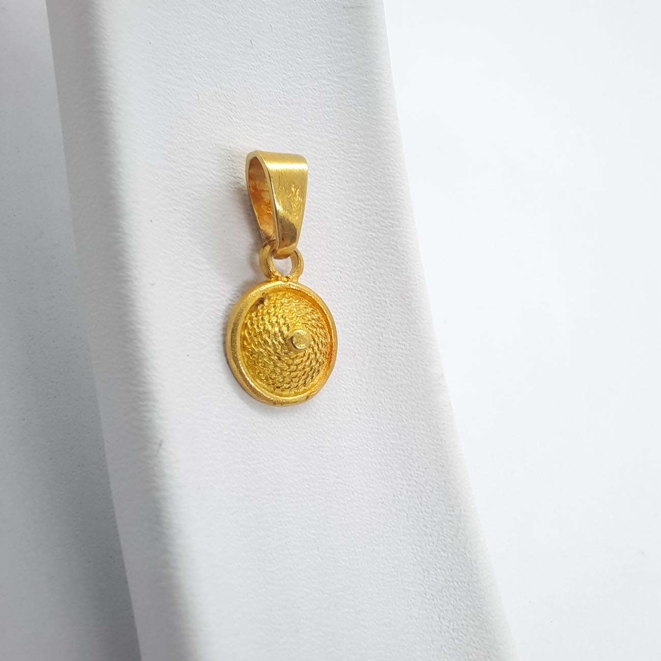 Χρυσό μενταγιόν βυζαντινό Κ14