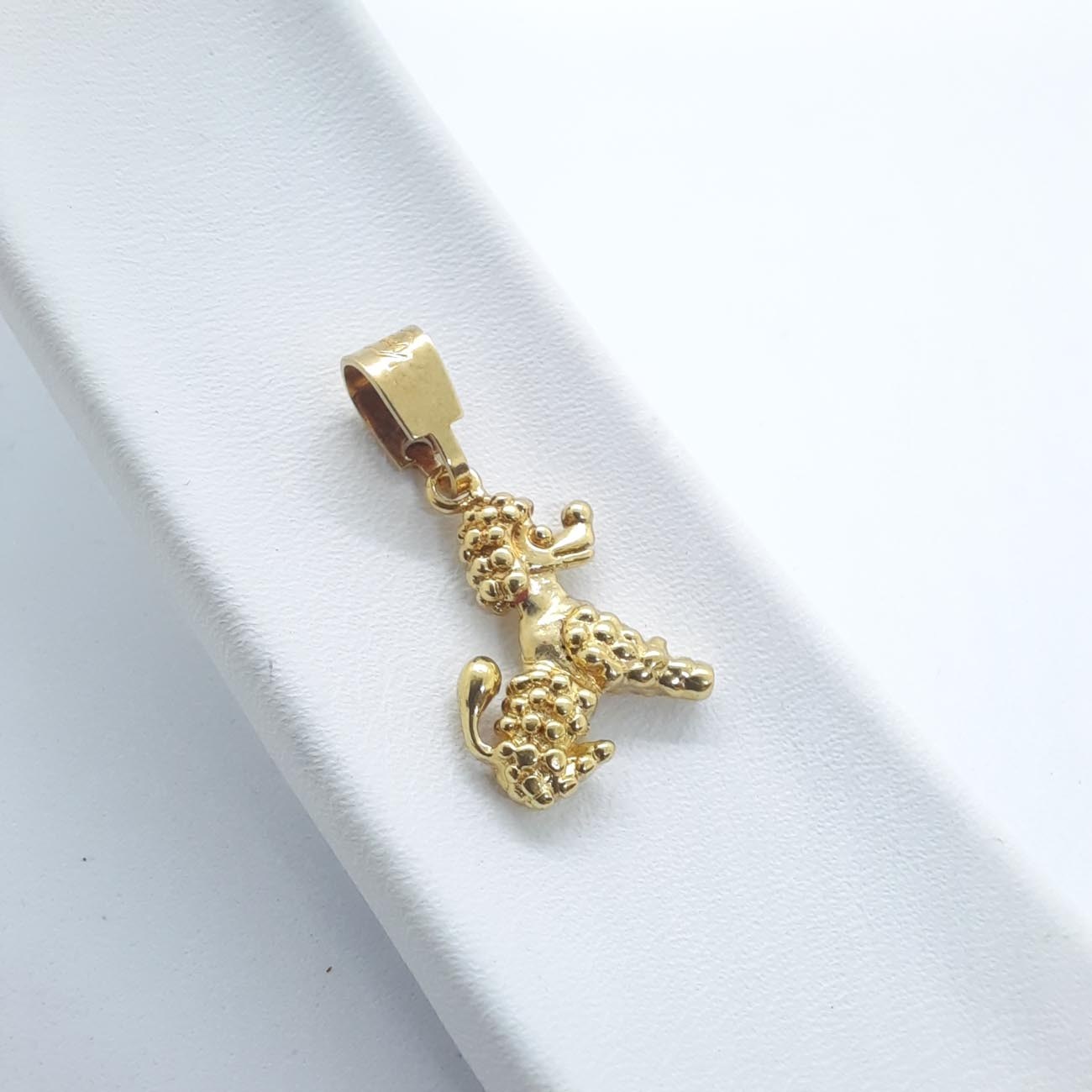 Χρυσό σκυλάκι Κ14