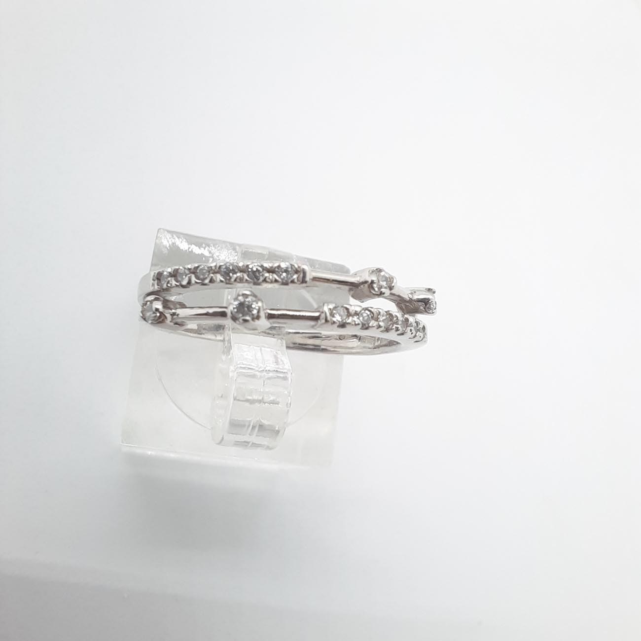 Λευκόχρυσο δαχτυλίδι σειρέ Κ14 λευκά ζιργκόν